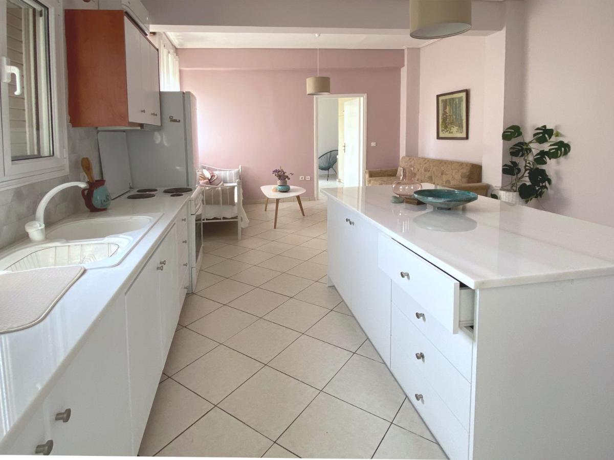 Sea Breeze Apartament Kalamata