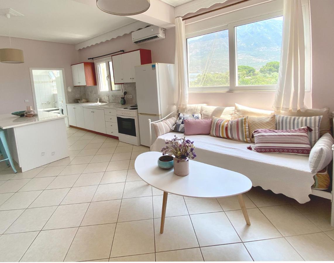 Apartament Sea Breeze Kalamata